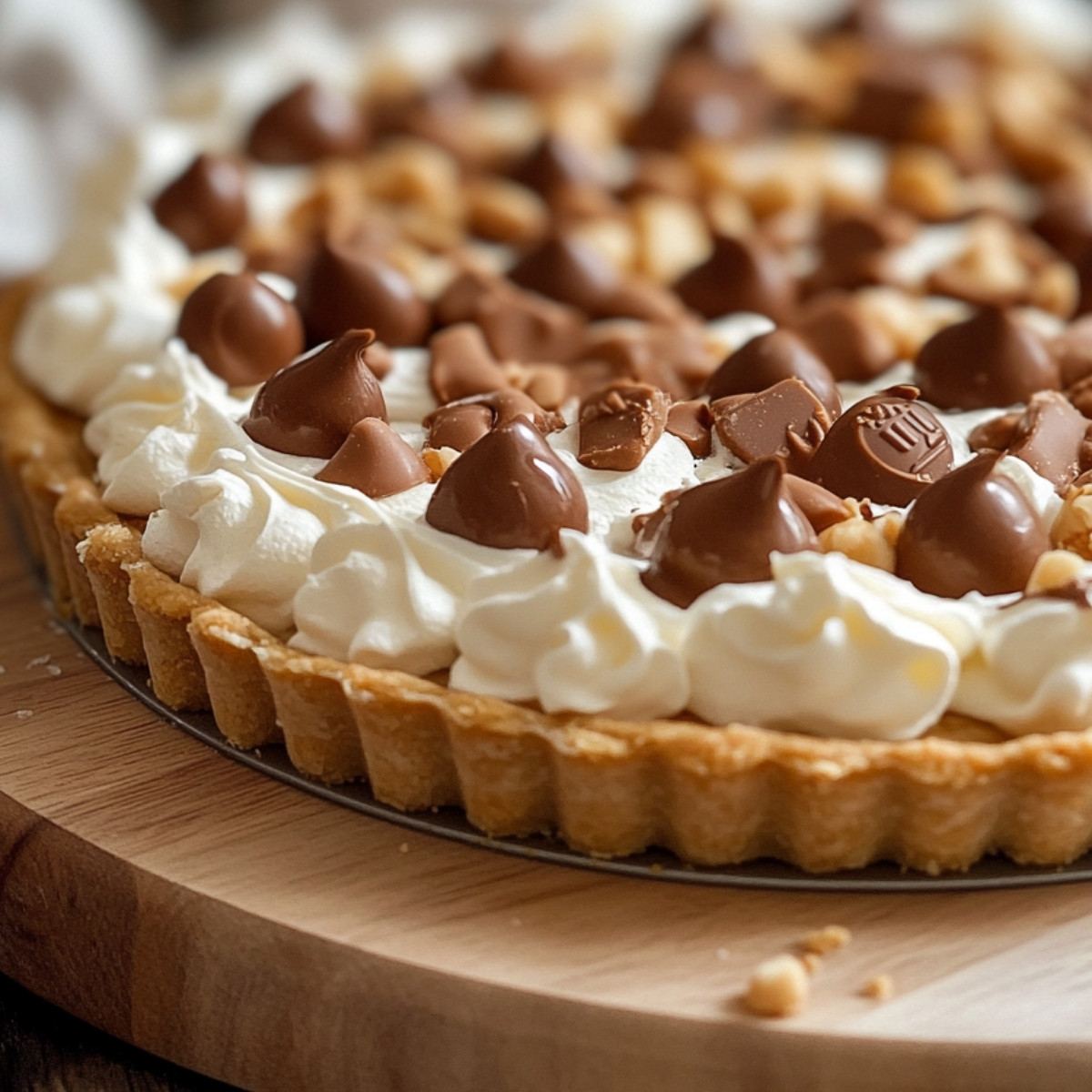 Tarte Kinder Bueno au Chocolat Blanc et Noisettes